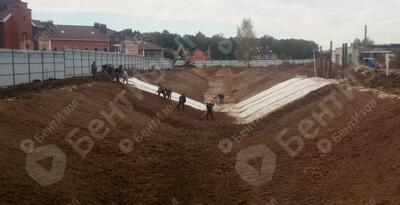 Искусственный водоем в Московской области
